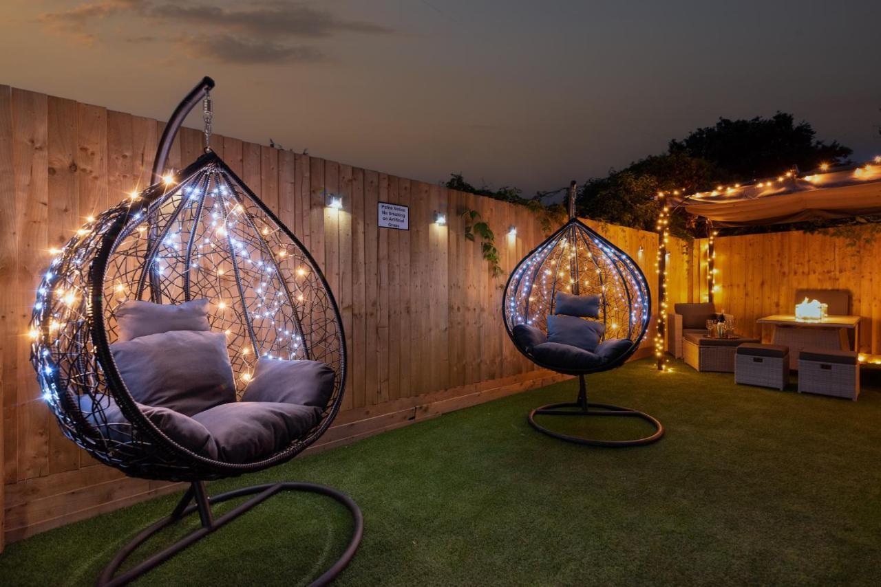 Exquisite Cardiff Apartments- With Garden Lounge & Games Room Exterior photo